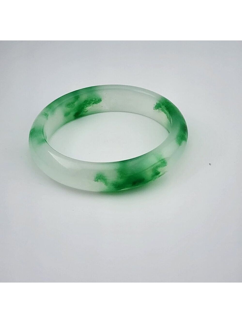 Brand New Jade Bangle Bracelet - Picture 4 of 7